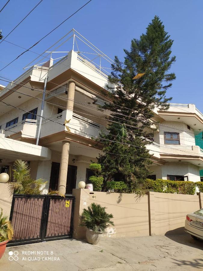 Happy Homestay Jaipur Eksteriør bilde